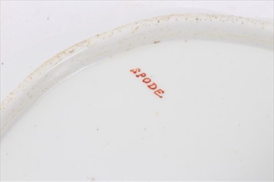Lot 132 - A pair of Spode bat printed shell shaped dishes, circa 1810