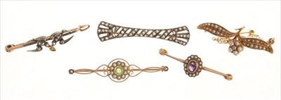 Lot 413 - Group five antique bar brooches