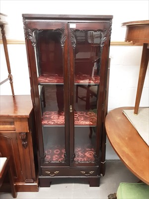 Lot 1021 - Mahogany display cabinet, velvet interior two glazed doors and drawer below
