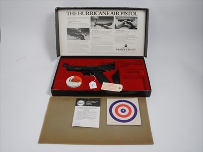 Lot 805 - Webley Hurricane .22 Calibre air pistol in original box