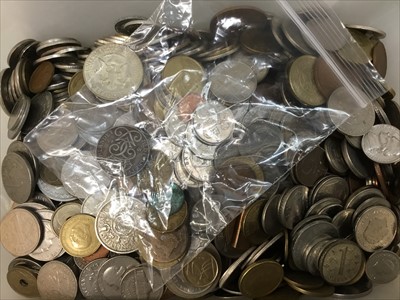 Lot 157 - Collection of coins