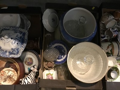 Lot 183 - Four boxes of decorative china