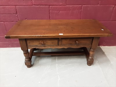 Lot 865 - Good quality oak coffee table with two drawers on turned and block legs joined by stretchers