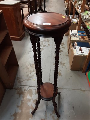 Lot 1063 - Reproduction mahogany two tier plant stand