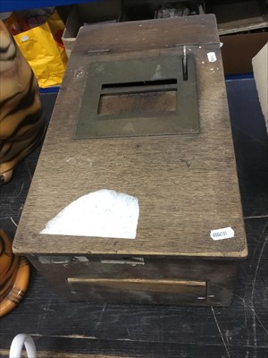 Lot 147 - Vintage shop till