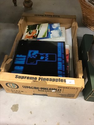 Lot 47 - Selection of vinyl records, LP's, 12" and 7" including Joy Division, Trash Palace, Fungus and Stereophonics