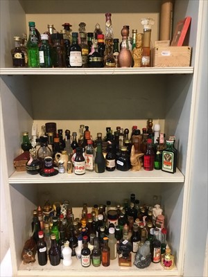 Lot 237 - Collection of alcohol miniatures