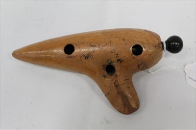 Lot 71 - Unusual French pottery Ocarina whistle stamped Fabricant E.Mezzetti Paris