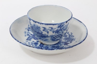 Lot 28 - Blue printed soup and sauce tureens