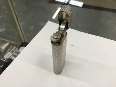 Lot 171 - Cartier lighter