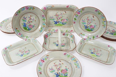 Lot 122 - A Spode pearlware basket, plates