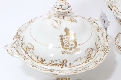 Lot 170 - Extensive collection of Chamberlains Worcester dinnerwares with gilt ornament and heraldic arms for the Mitchell family