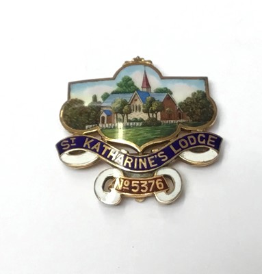 Lot 179 - Good quality yellow metal and enamel Masonic Jewel St. Katherine's Lodge No.5376. Measures approximately 37mm.