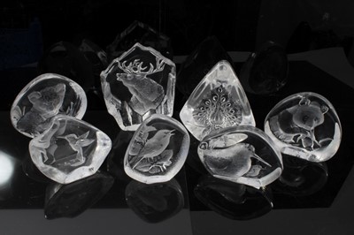 Lot 997 - Seven Mats Jonasson Swedish glass intaglio sculptures