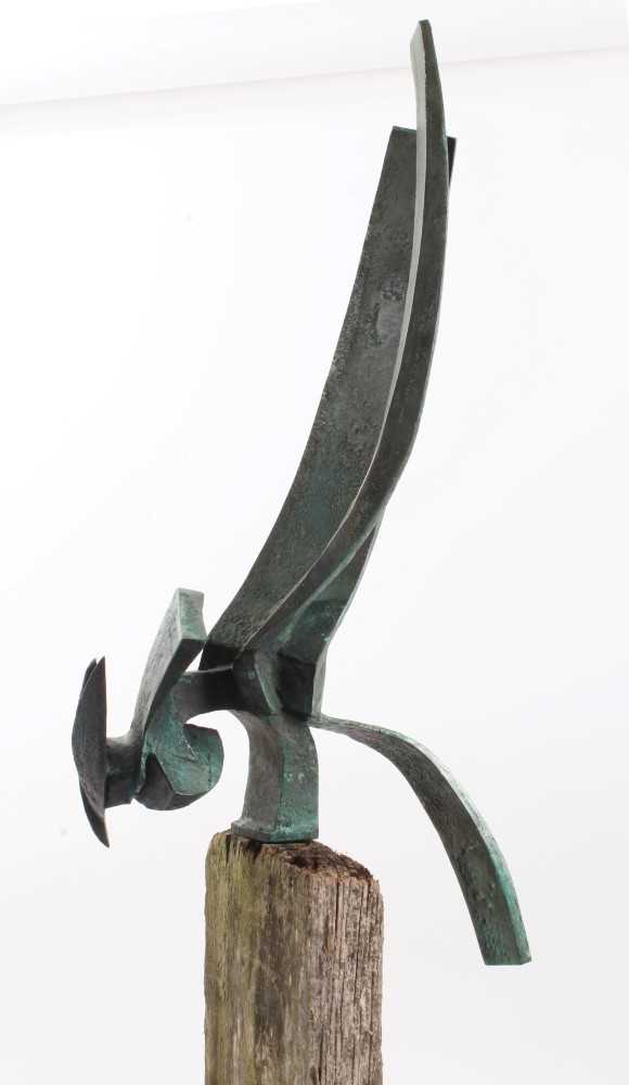 Lot 795 - Jonathan Clarke (b. 1961) bronze sculpture, bird