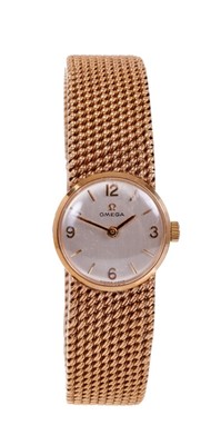 Lot 560 - Ladies 9ct gold Omega wristwatch, boxed