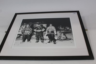 Lot 1254 - Shackleton expedition limited editions Ponting Collection photographs (4) two framed and two unframed + two behind glass and framed (6 in total) 
 Paid £200 each hoping for £100 each and catalogue