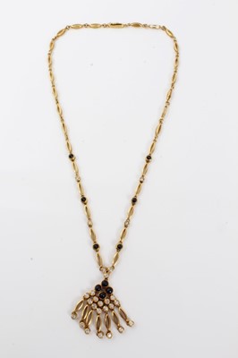 Lot 448 - Sapphire and diamond pendant necklace with cabochon blue sapphires and brilliant cut diamonds in 18ct gold setting