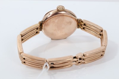 Lot 561 - Edwardian ladies 9ct rose gold wristwatch