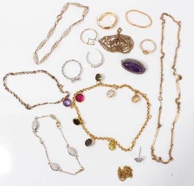 Lot 50 - Group of gold and other jewellery