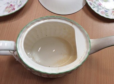 Lot 86 - Extensive Minton Haddon Hall dinner and teaware -approx 100 pieces