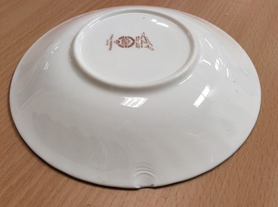 Lot 86 - Extensive Minton Haddon Hall dinner and teaware -approx 100 pieces