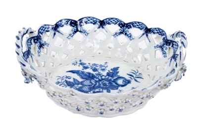 Lot 79 - Worcester oval basket, printed in blue with the pinecone pattern circa 1770