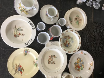 Lot 199 - Nursery wares