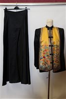 Lot 3051 - Circa 1940s Chinese silk evening jacket and...