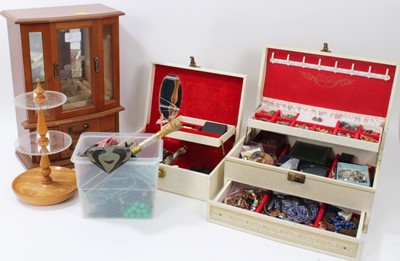 Lot 105 - Jewellery boxes containing large quantity costume jewellery, wristwatches and bijouterie