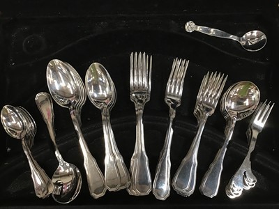 Lot 15 - Canteen of Guy Degrenne cutlery set at Harrods, together with a miniature plated revolving entree dish and other plated items