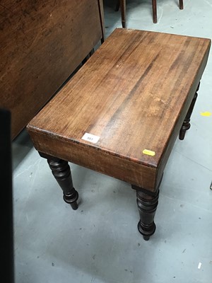 Lot 983 - Edwardian mahogany Bidet together with two bedroom chairs and an old deck chair (4)
