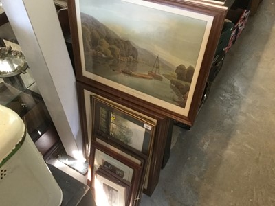 Lot 258 - Assorted framed pictures and prints, including a series of prints of English scenes