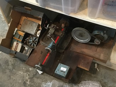 Lot 317 - Small Lathe together with a group of parts and accessories