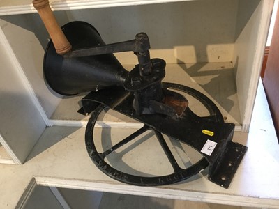 Lot 271 - Vintage hand milling mill by John Gilbert & Co