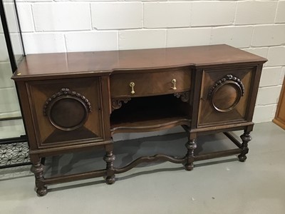 Lot 29 - 1930s mahogany sideboard