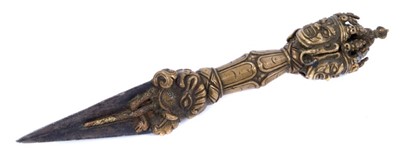 Lot 819 - Fine quality antique Tibetan bronze ceremonial dagger