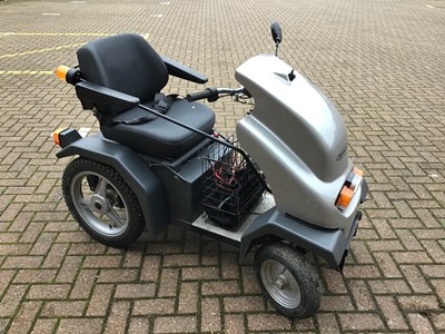 Lot 153 - Mobility electric scooter with charger and key by Tramper