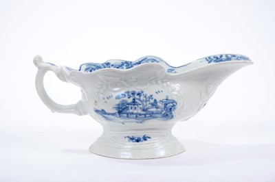 Lot 5 - Worcester blue and white sauceboat