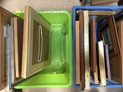 Lot 217 - Decorative pictures and prints including marines and others