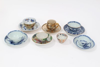 Lot 17 - Collection of 18th century Chinese porcelain