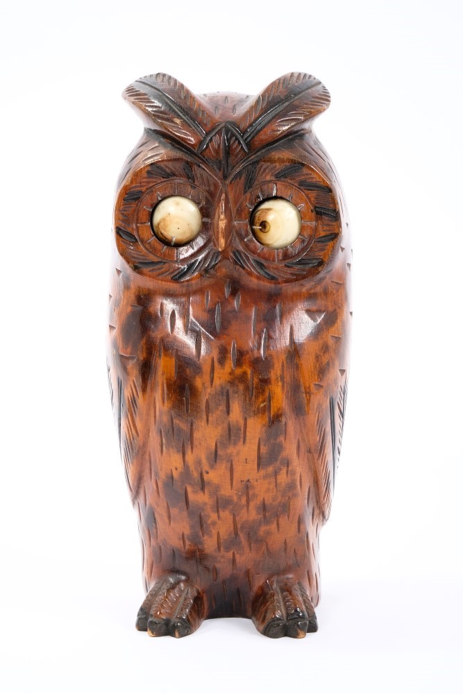 Lot 634 - 1920s Black Forest Novelty owl clock