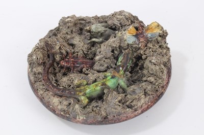 Lot 117 - Portuguese Palissy style dish