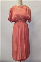 Lot 3105 - Ladies' 1940s pink crepe evening / dance dress...