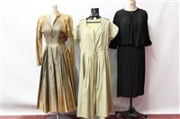 Lot 3108 - Selection of ladies' vintage dresses 1940s -...
