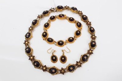 Lot 240 - Victorian garnet choker necklace, bracelet and earrings