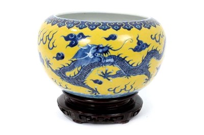 Lot 191 - Chinese porcelain bowl with dragon decoration on a yellow ground
