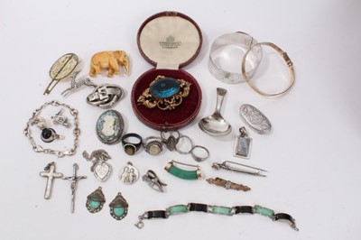 Lot 97 - Victorian jewellery box containing silver and other jewellery