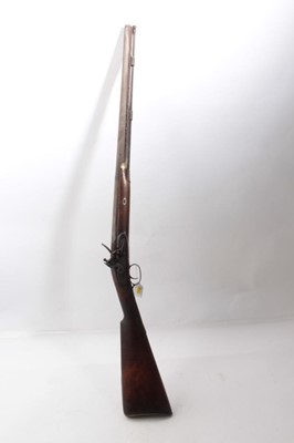 Lot 376 - English flintlock sporting gun with inset silver anchor decoration