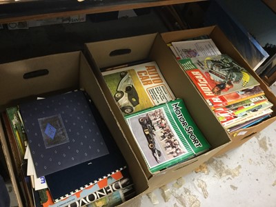 Lot 275 - Large group of Car Mechanics and other magazines